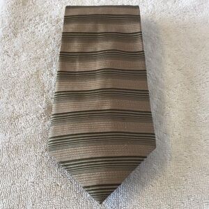 Van Heusen Tie